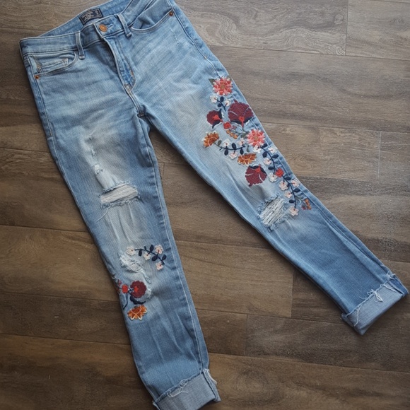 Abercrombie & Fitch Denim - Abercrombie & Fitch Floral Low Rise Ankle